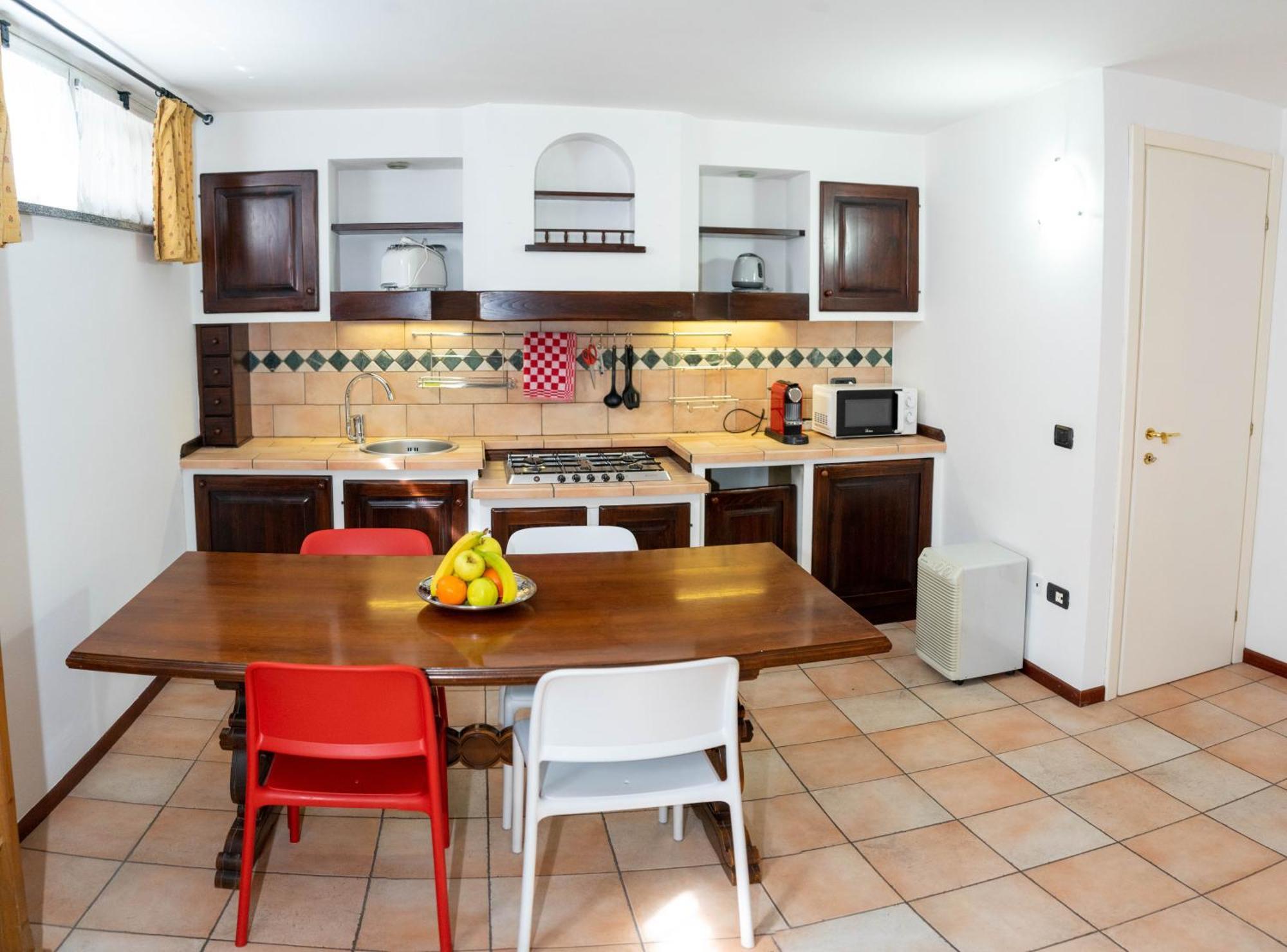Hotel K'S House à Lecco Extérieur photo